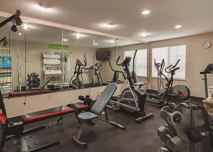 La Quinta Inn & Suite Kingwood Houston Iah Airport 53200